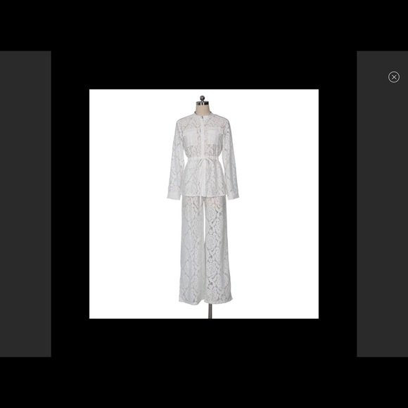 VACATION... LACE SUIT - Picture 4 of 4